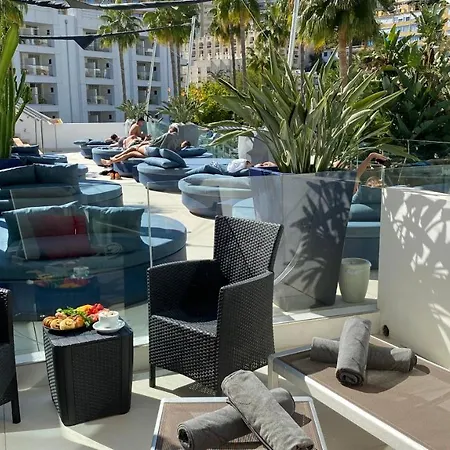 Essence Boutique Hotel 4*