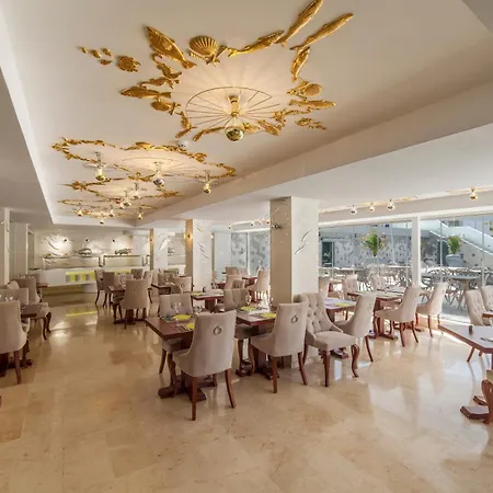 Essence Boutique 4* توريمولينوس
