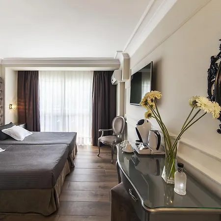 Hotel Essence Boutique 4*