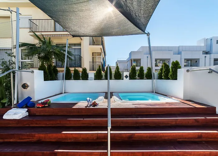 Essence Boutique 4* Торремолинос