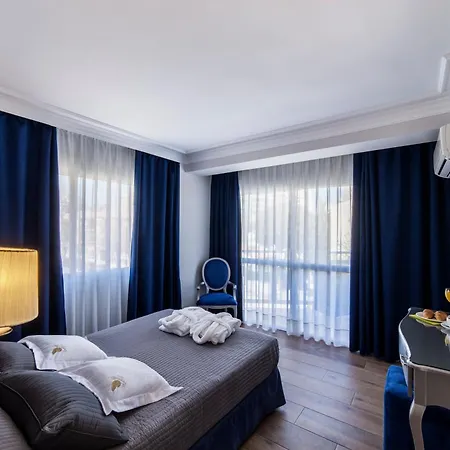 Essence Boutique 4*