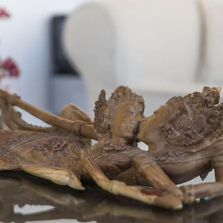 Essence Boutique Ξενοδοχείο 4*